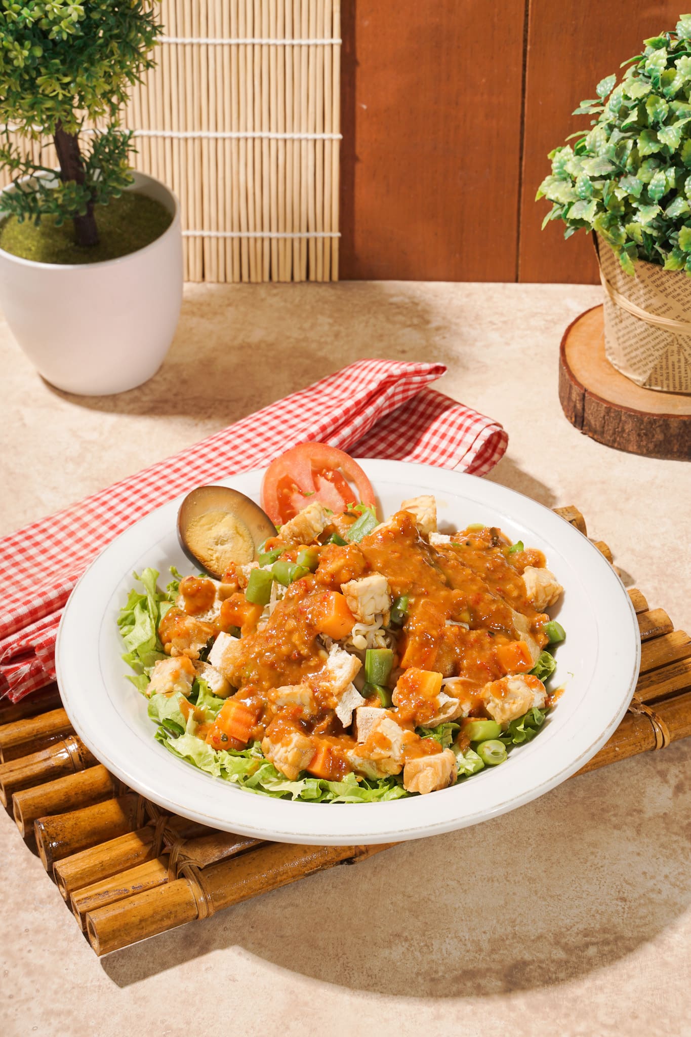 Gado Gado Spesial GDP